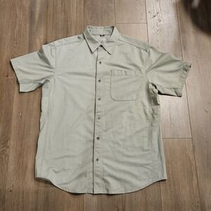 First Ascent Shirt‎ Mens Medium Short Sleeve Hiking Gray Button-Up